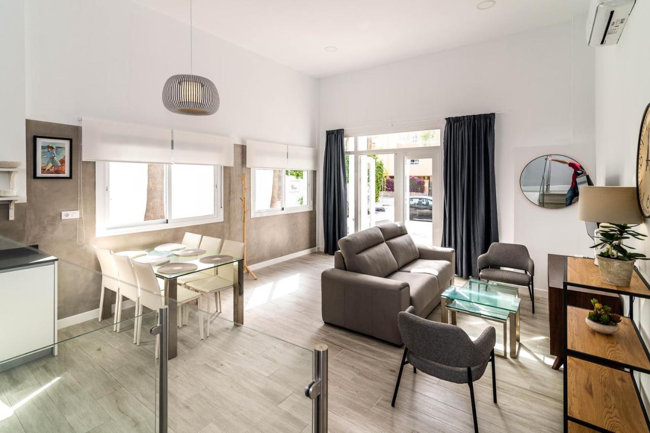 Luxury Apartment 托雷莫利诺斯 外观 照片