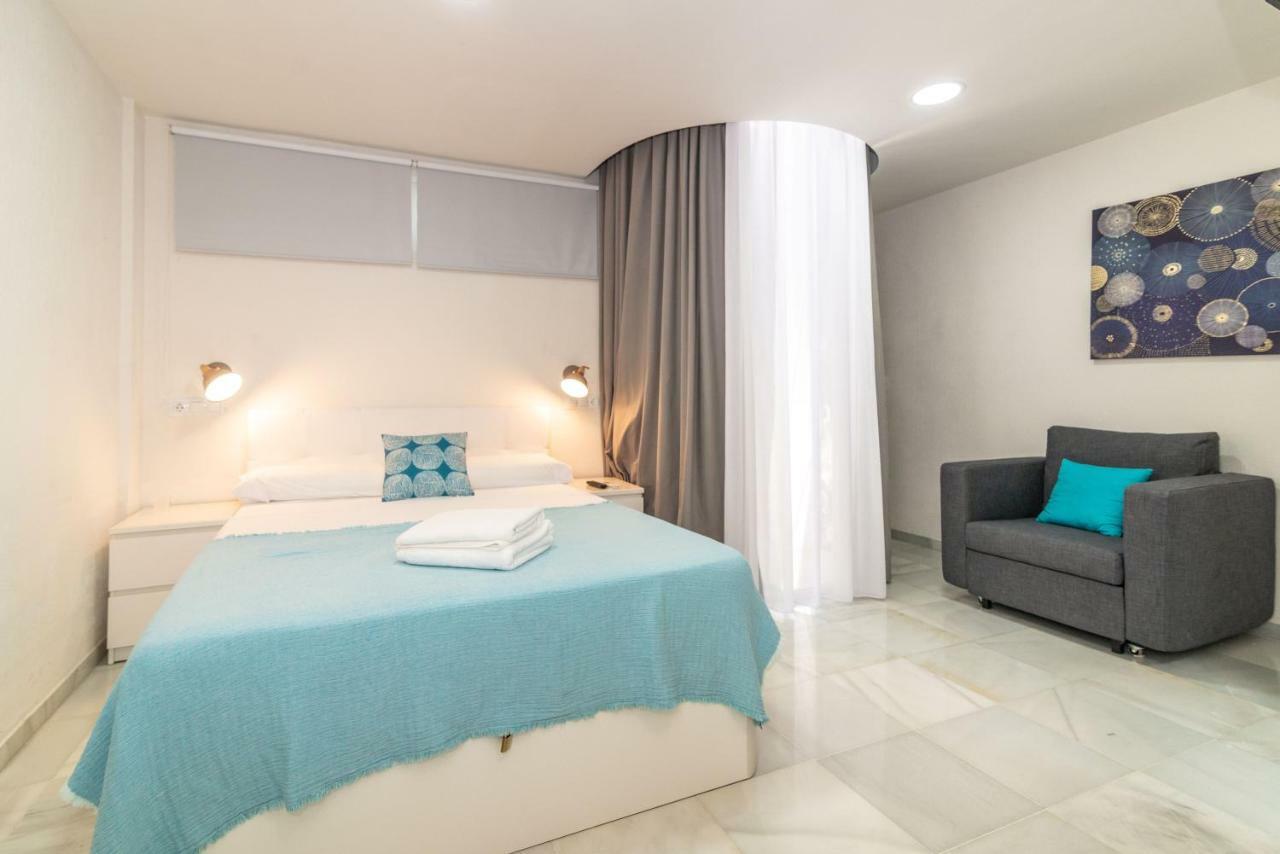 Luxury Apartment 托雷莫利诺斯 外观 照片