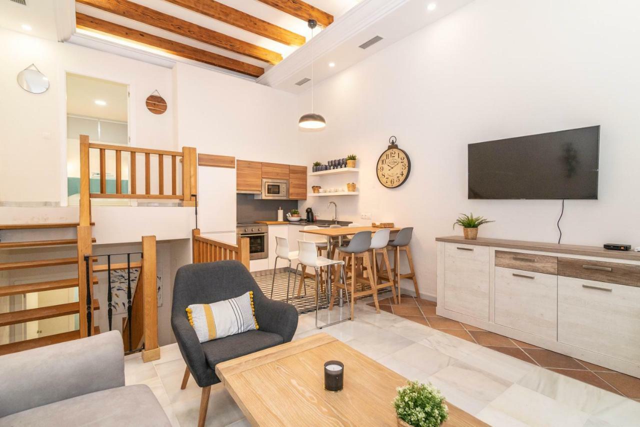 Luxury Apartment 托雷莫利诺斯 外观 照片